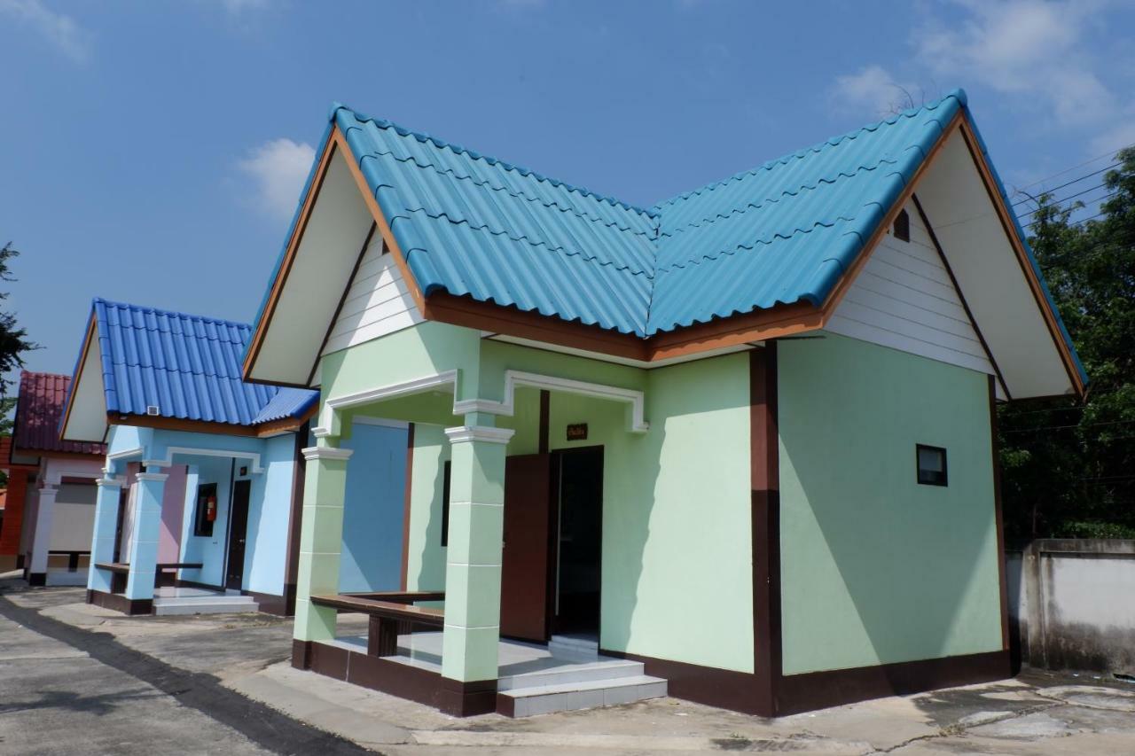 Jintana Resort 3*