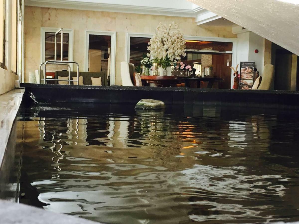 Hotel World Palace 3*