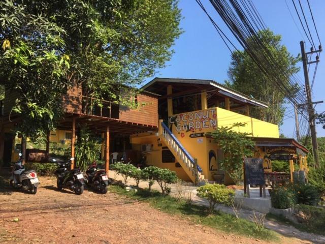 Guest house Coconut Garden 2*