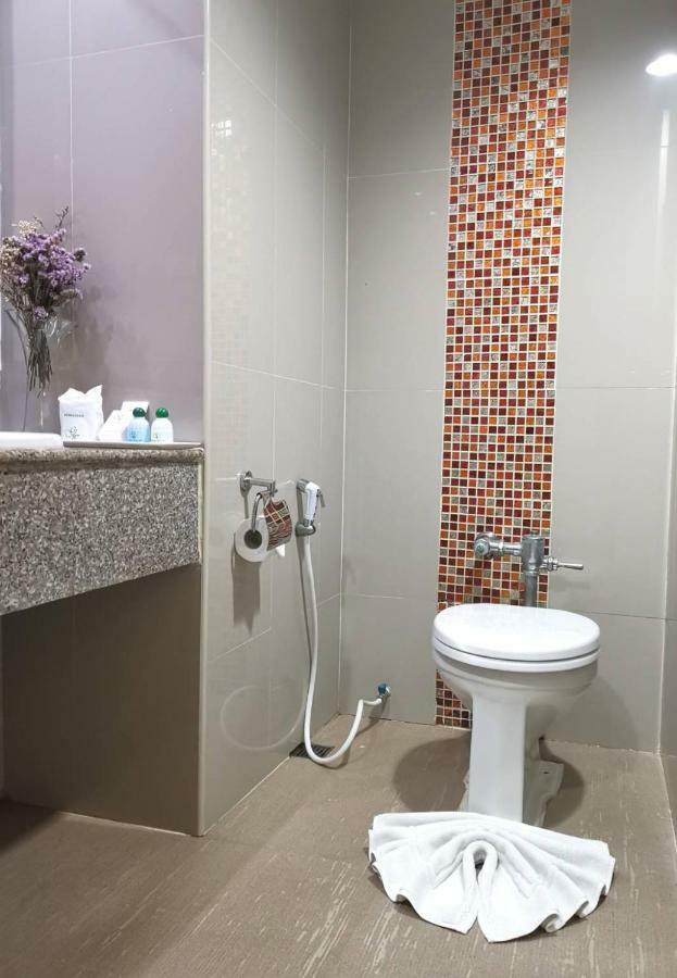 Hotel World Palace 3*