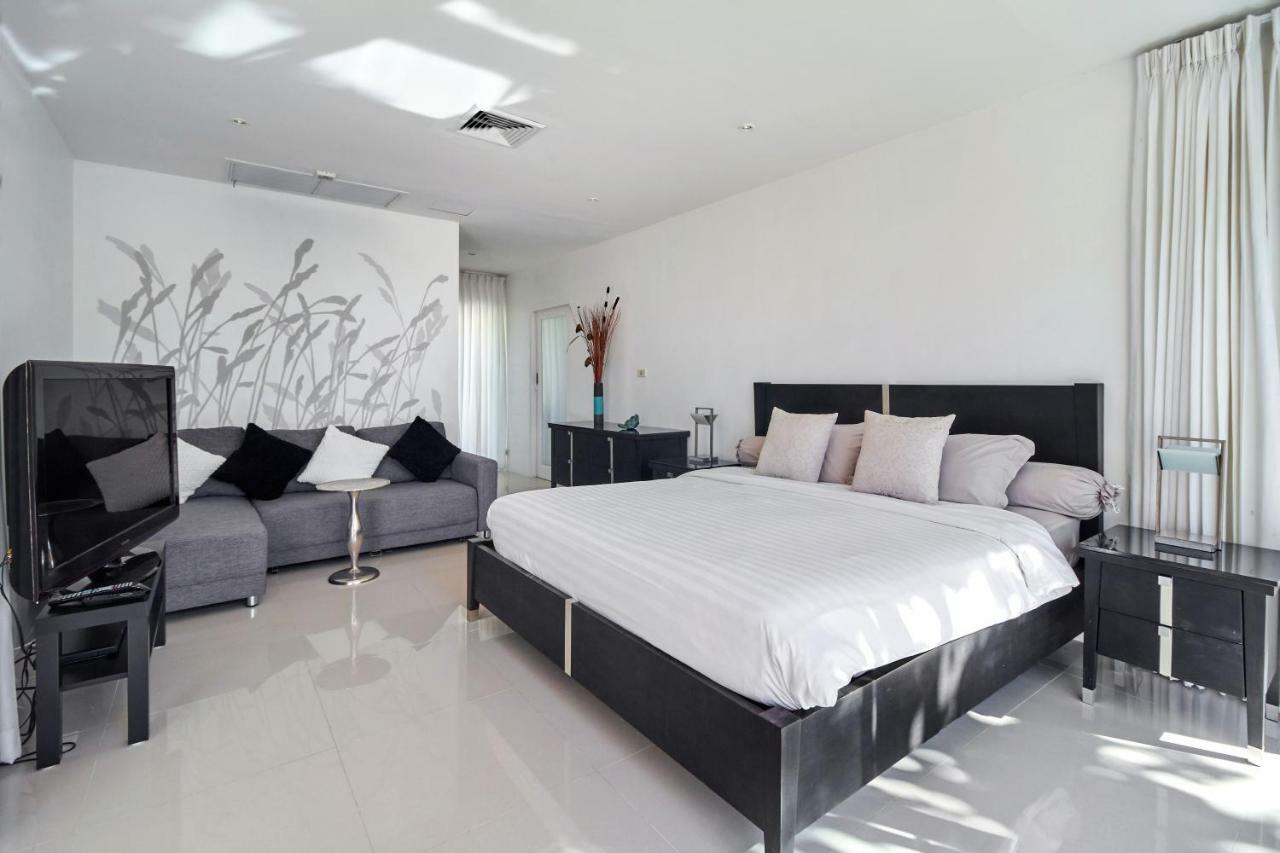 Ginborn 5 Bedroom Pool With Sea View In Praia de Kata