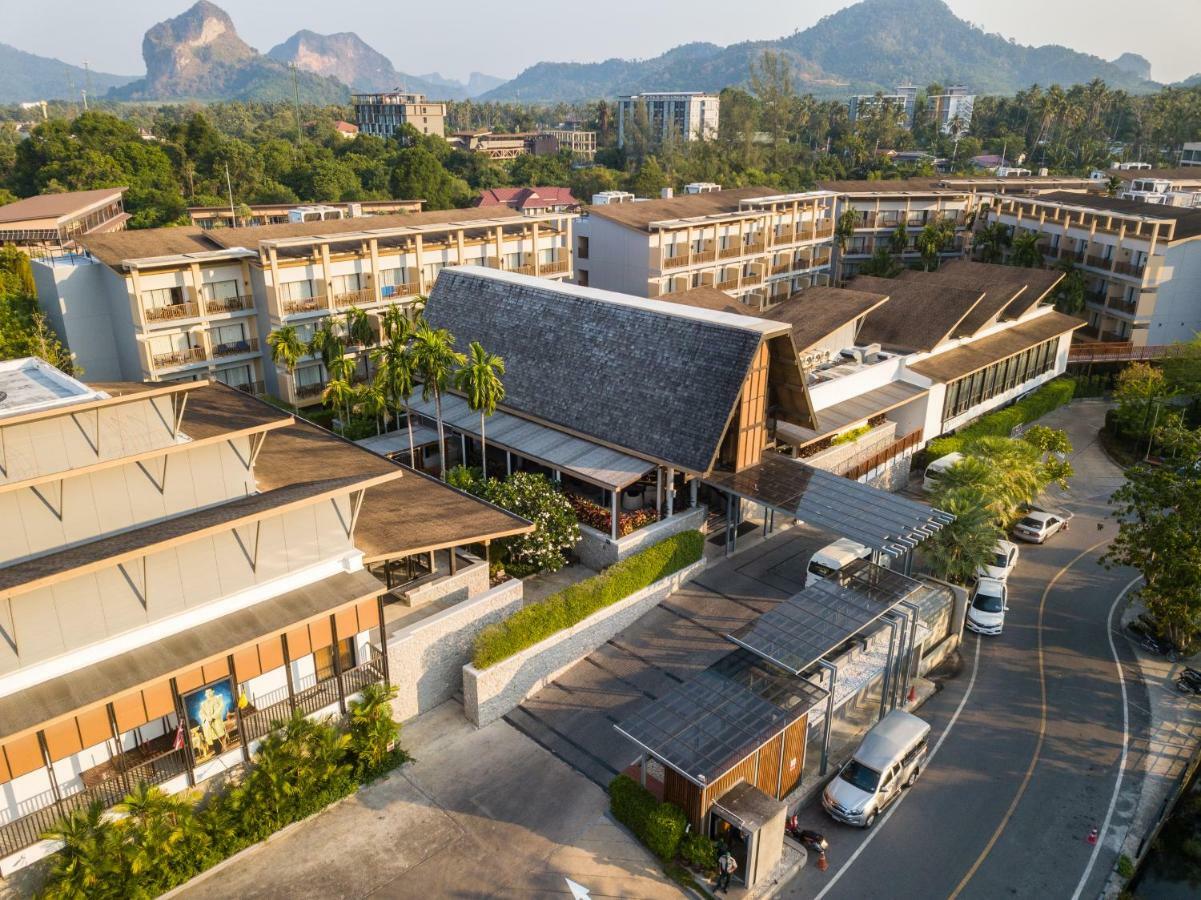 Deevana Plaza Krabi Aonang Hotel