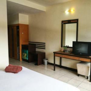 Garden View Hotel