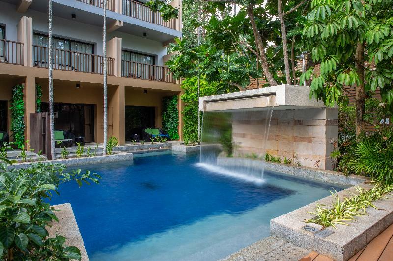 Hotel Deevana Plaza Krabi Aonang 4*