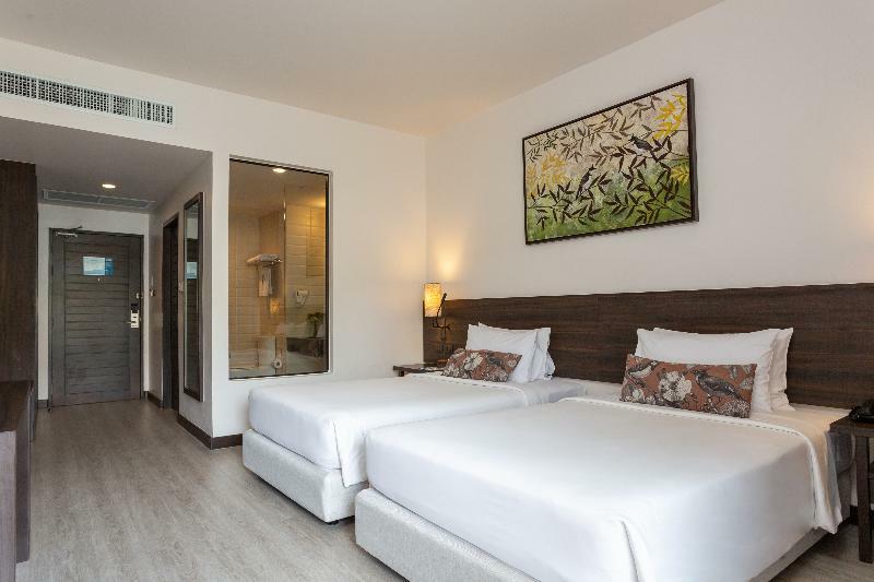 Deevana Plaza Krabi Aonang Hotel 4*