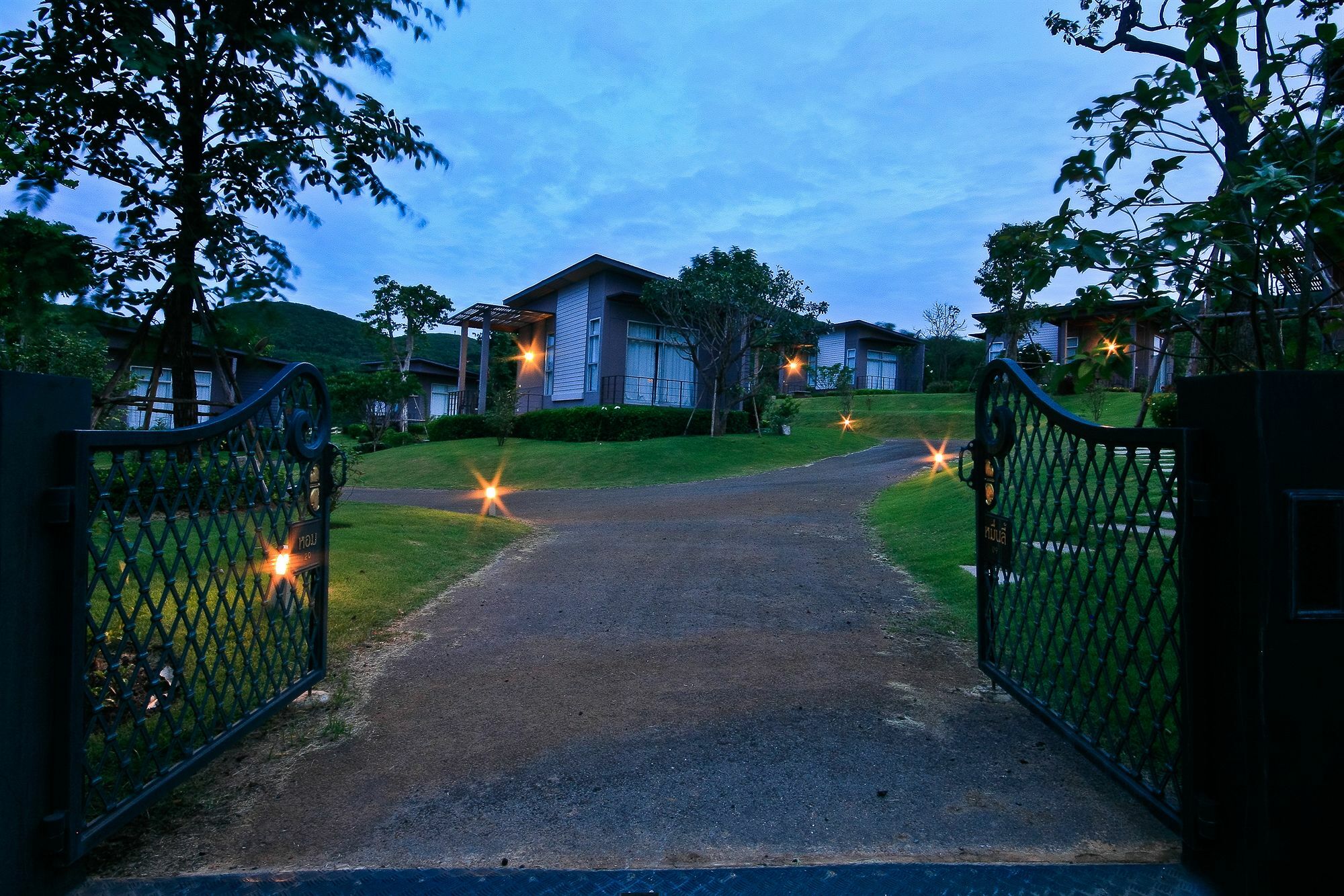 Hommuenlee Hill 4*
