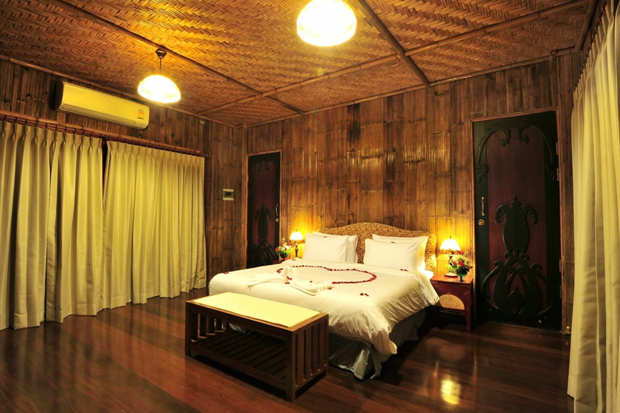 Resort Reewa Waree Resort