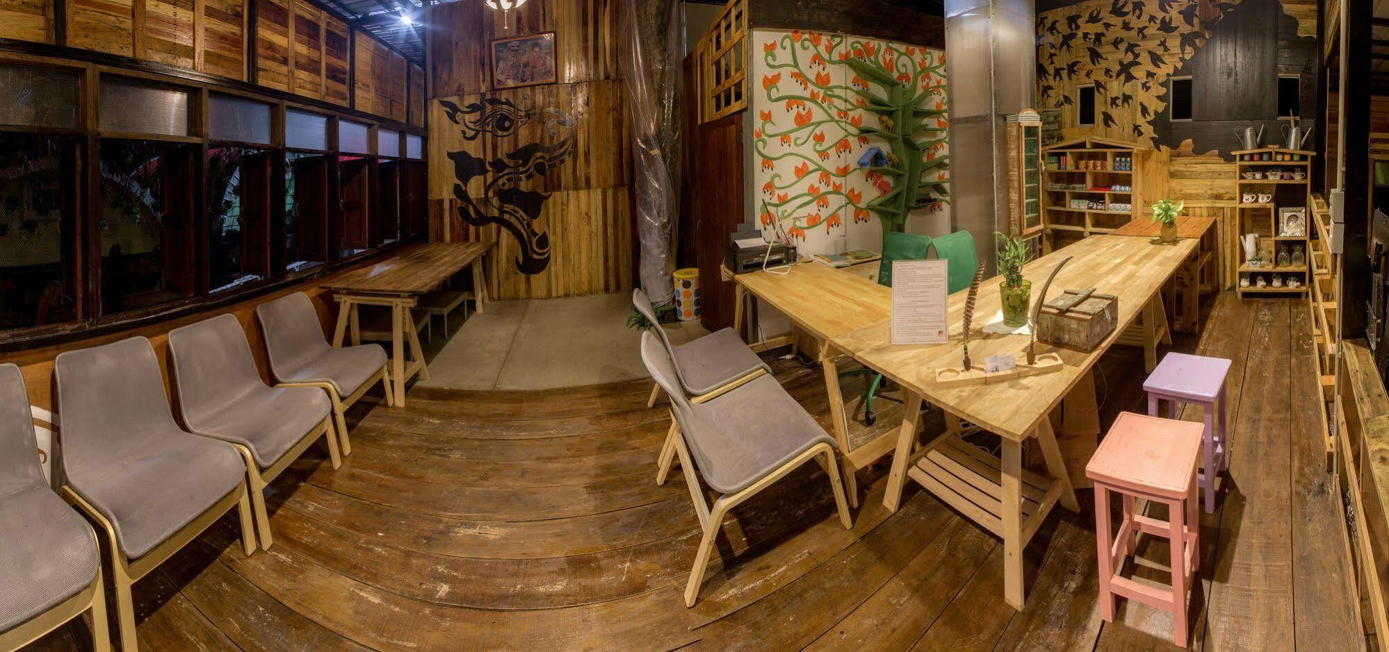 Baan Peang Por Hostel Koh Lipe Hotel 2*