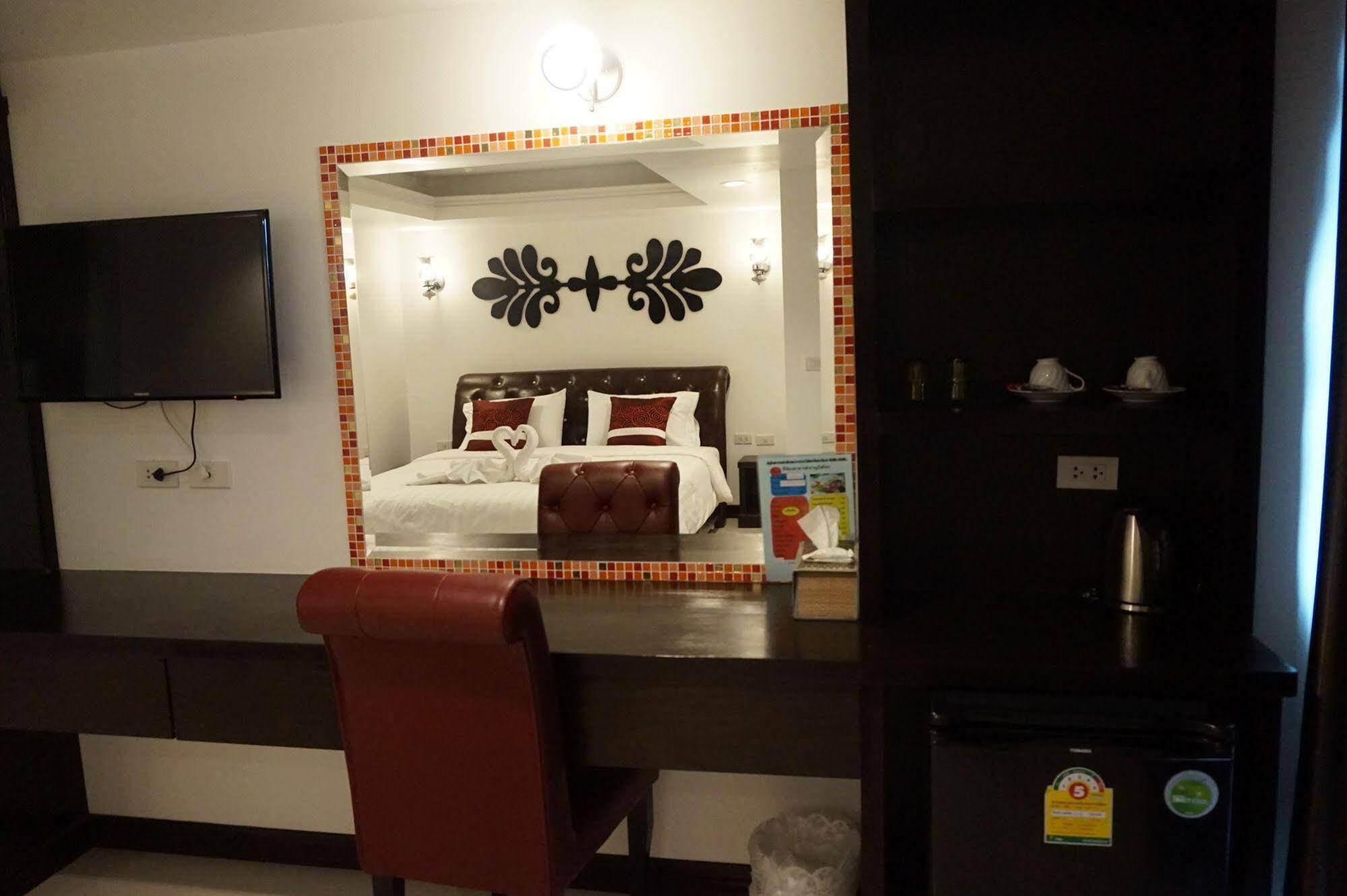 Hotel Samranchaykhong 2*