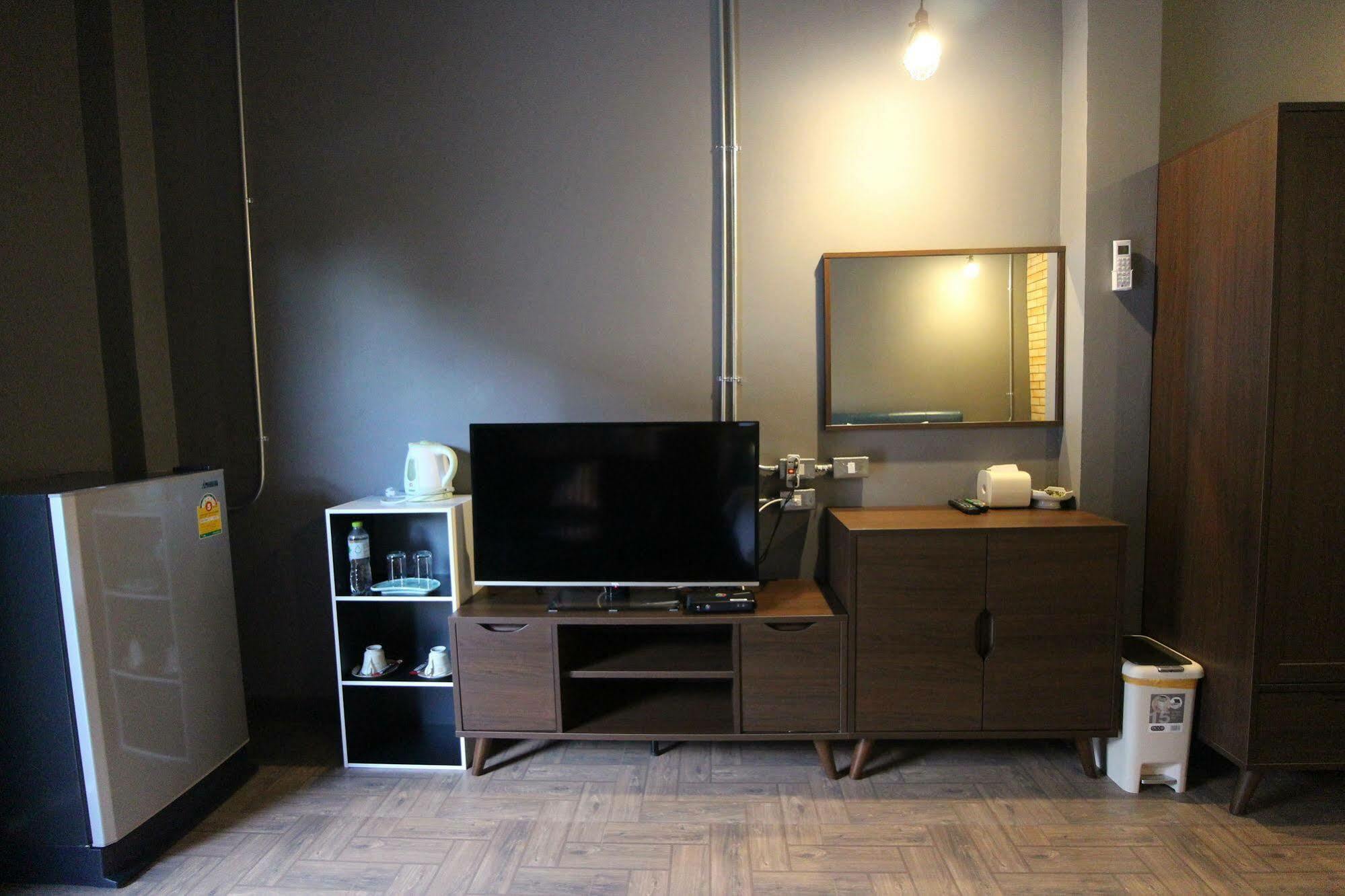 Resort One Beat Vintage&bistro Chonburi