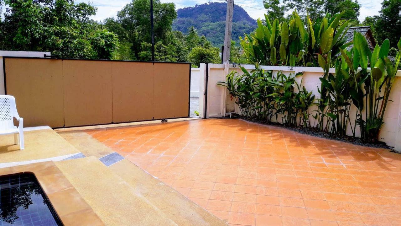 Relax Private Pool - 4 Bedroom Villa Ao Nang