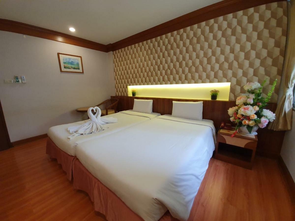 Hotel Sakol 3*