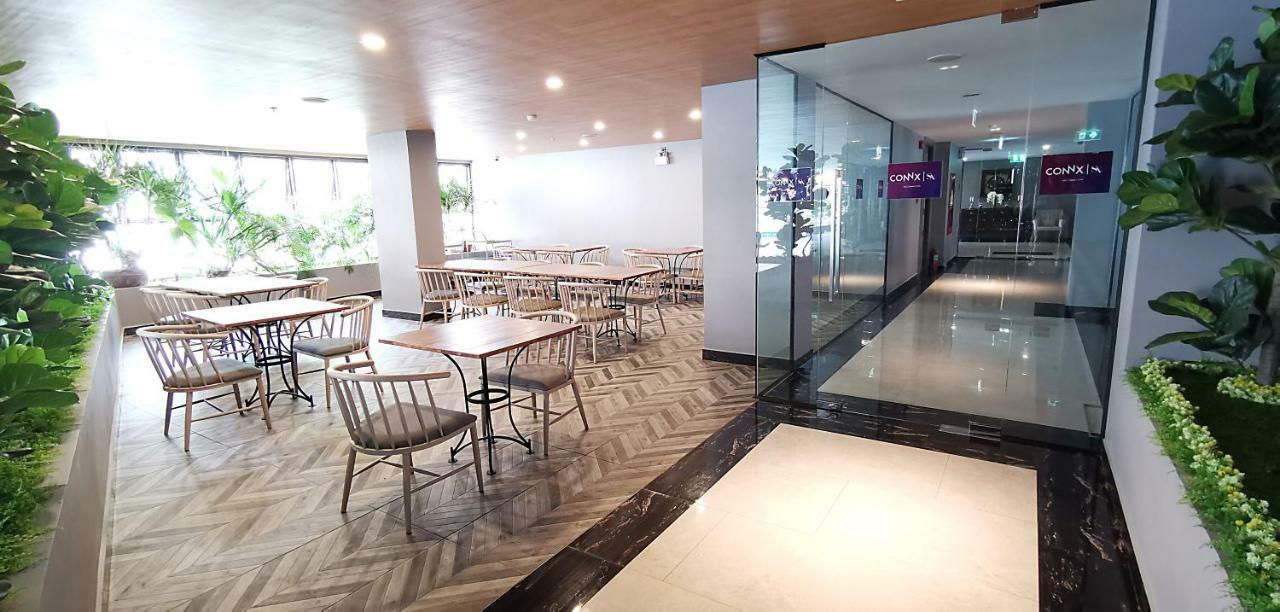 Hotel Sn Connx - Sha 4*
