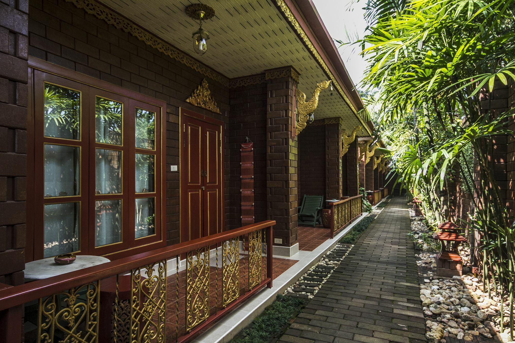 Irawadee Inn 3*
