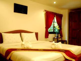 Chandee Hotel 2*
