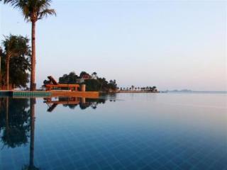 Bari Lamai Resort 3*