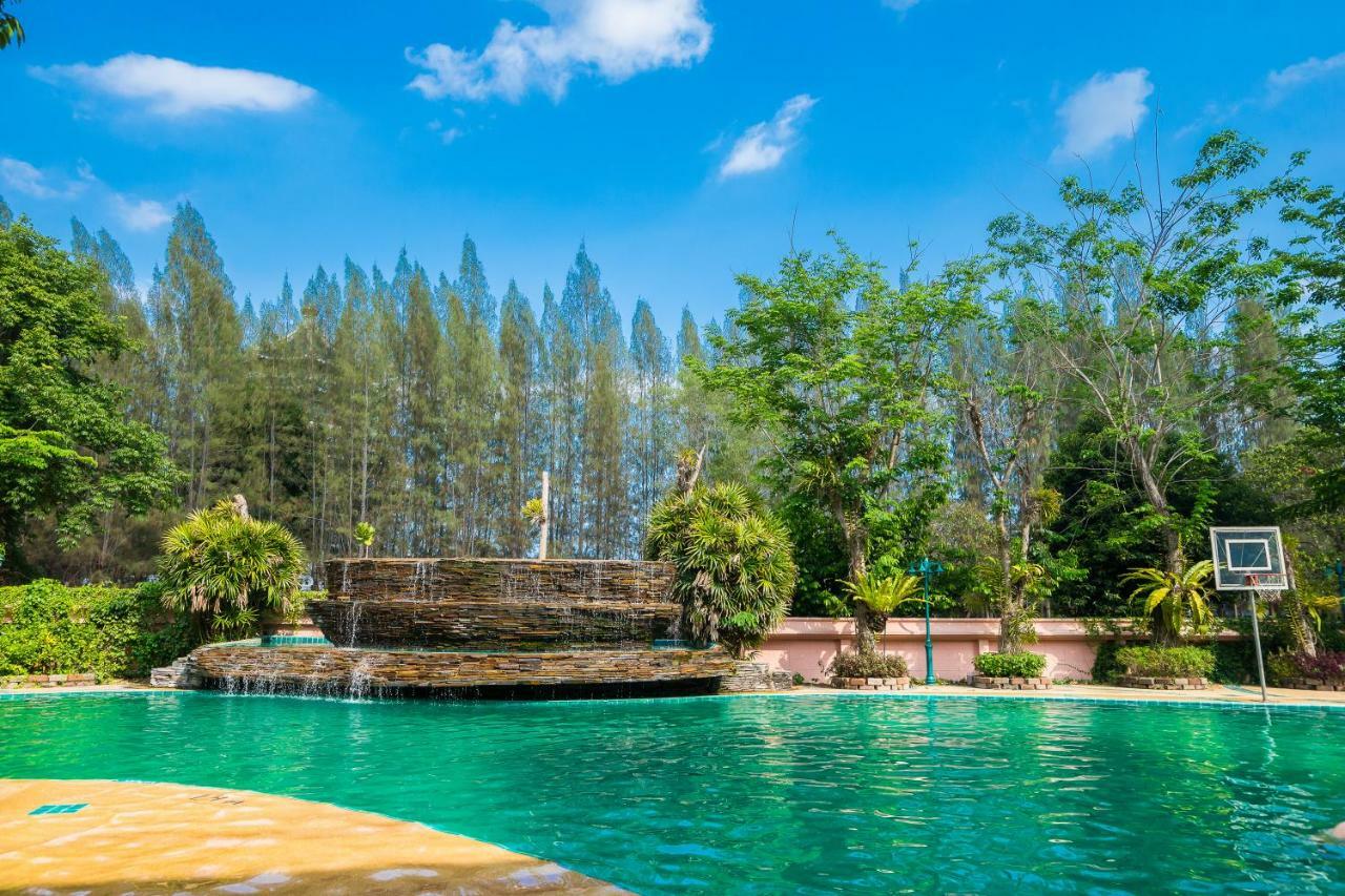 Horseshoe Point Pattaya Resort 4*