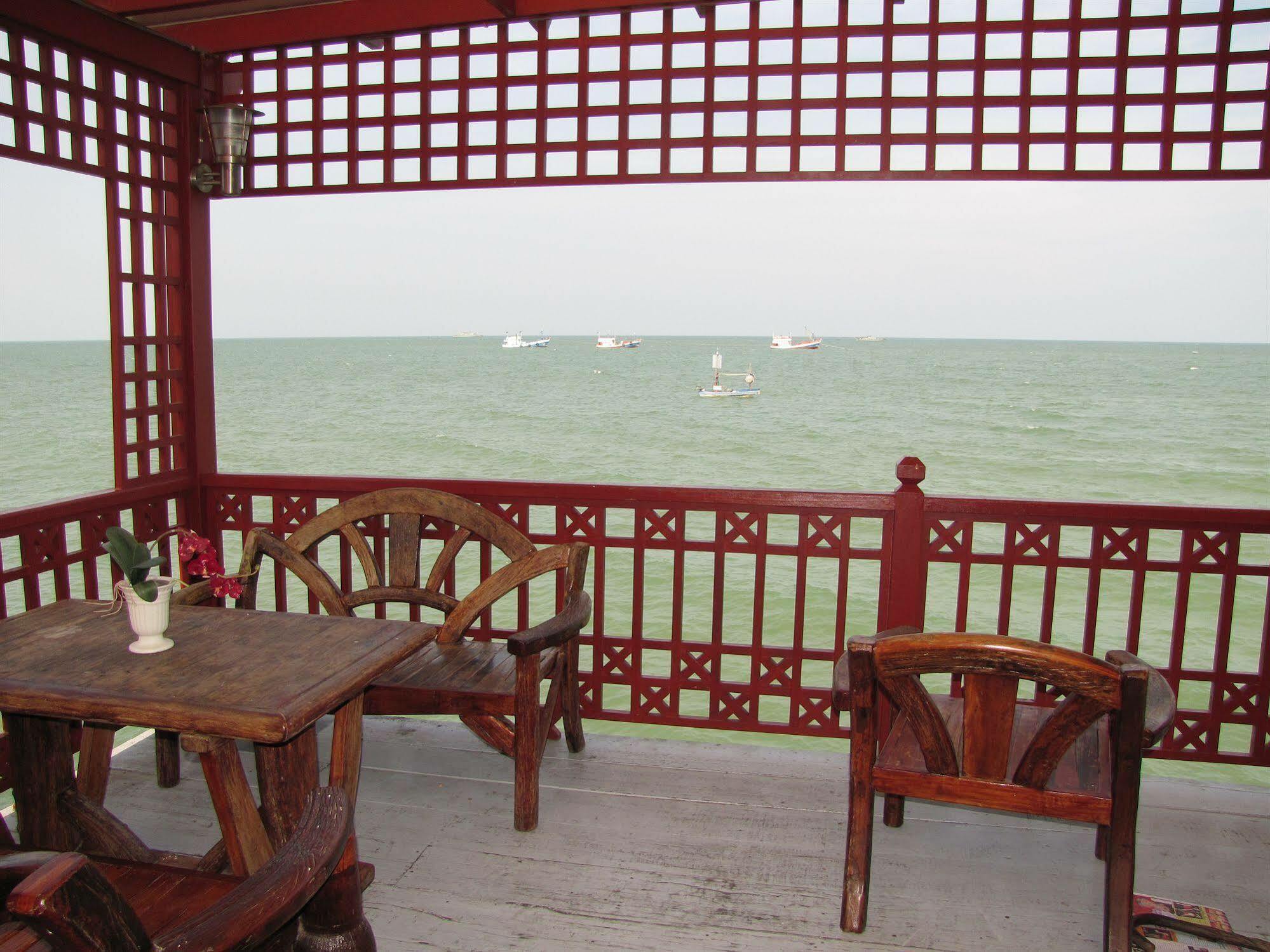 Mod 2* Hua Hin
