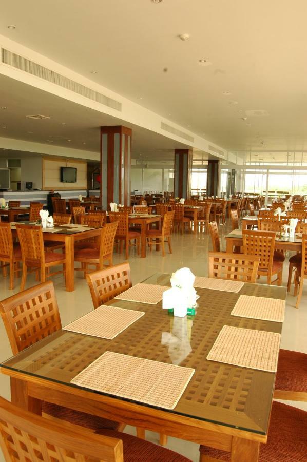Hotel Uniland Golf &