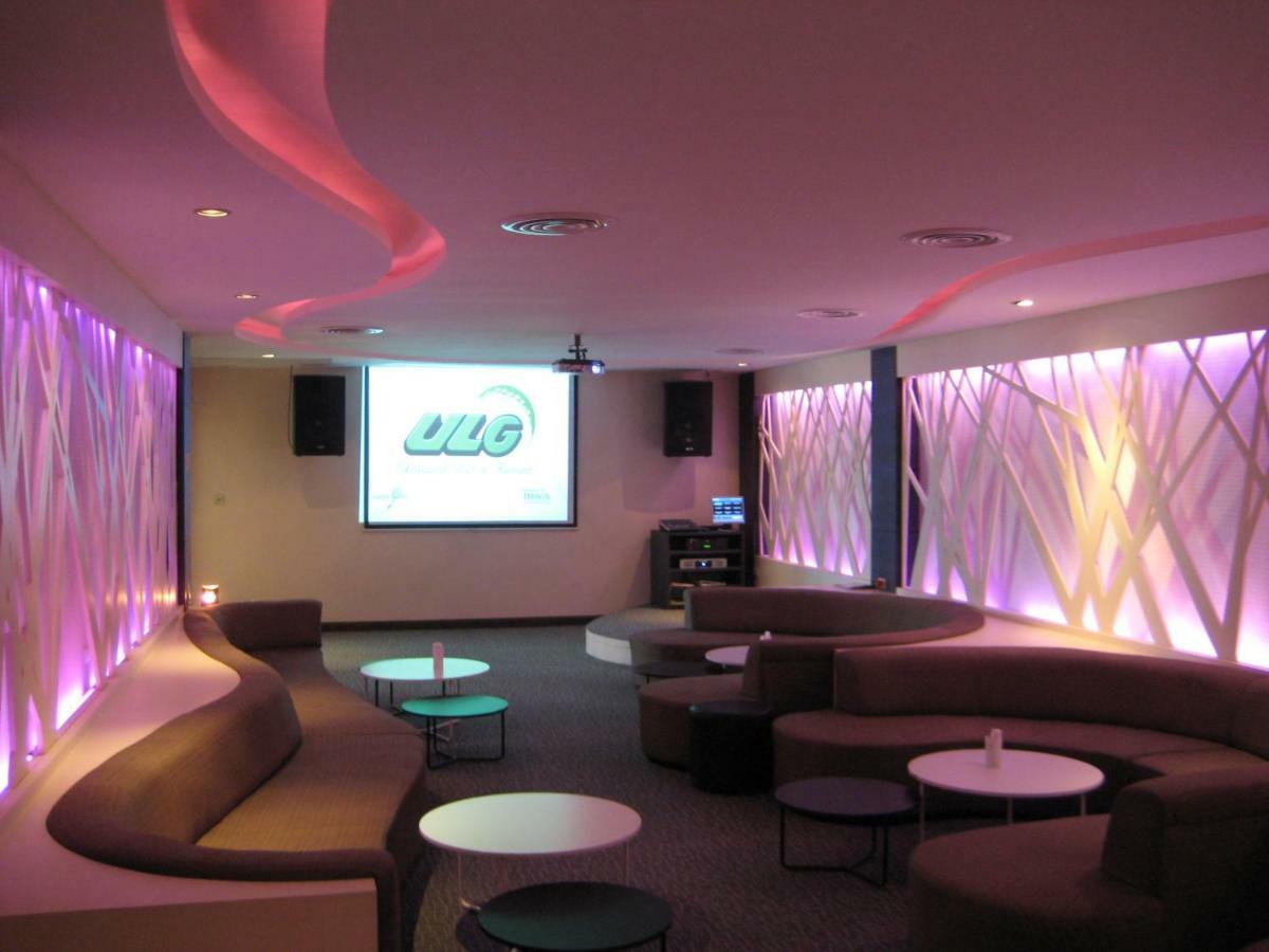 Uniland Golf & Hotel 4*
