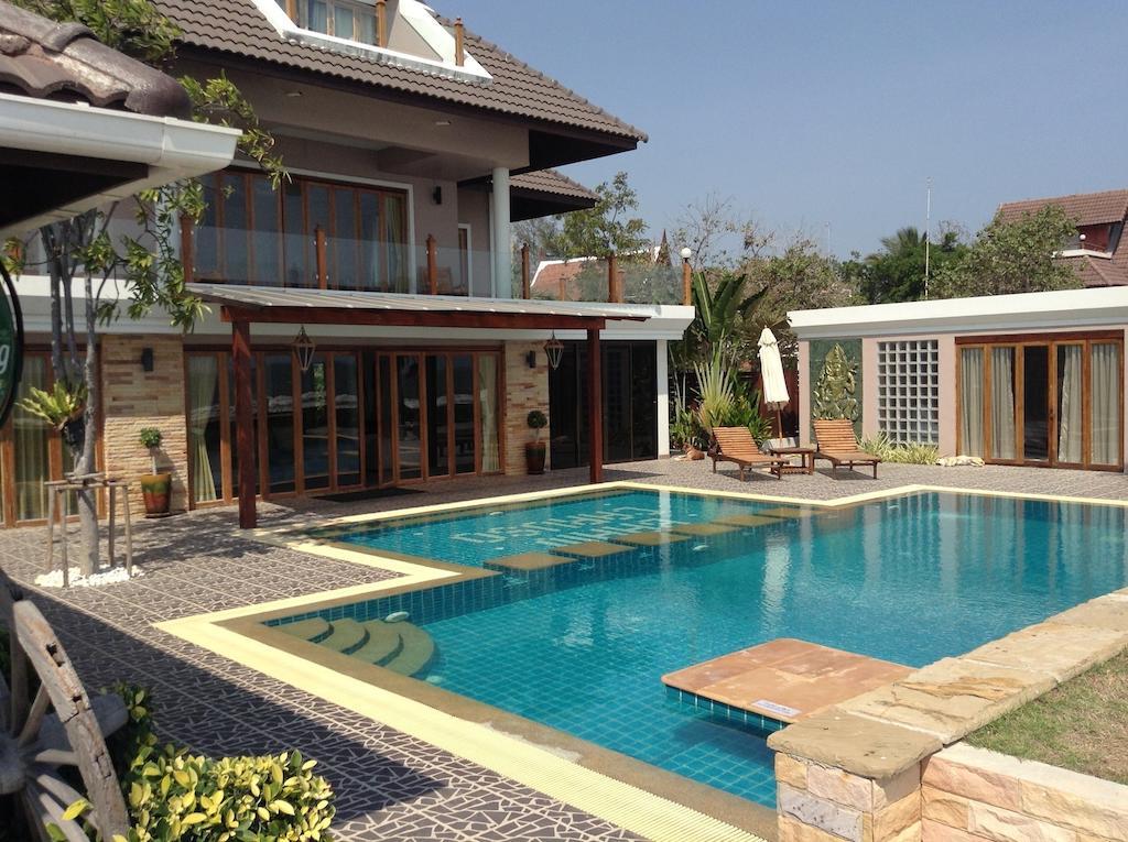 Apartment Baan Caruso