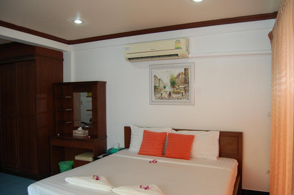 Greenvale Serviced Aparthotel Pattaya