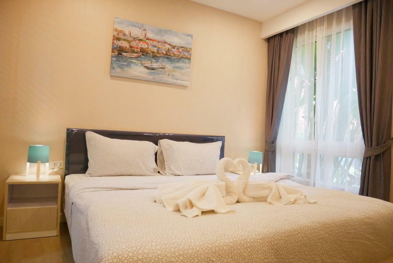 Seven Seas Pattaya & Sofa Bed
