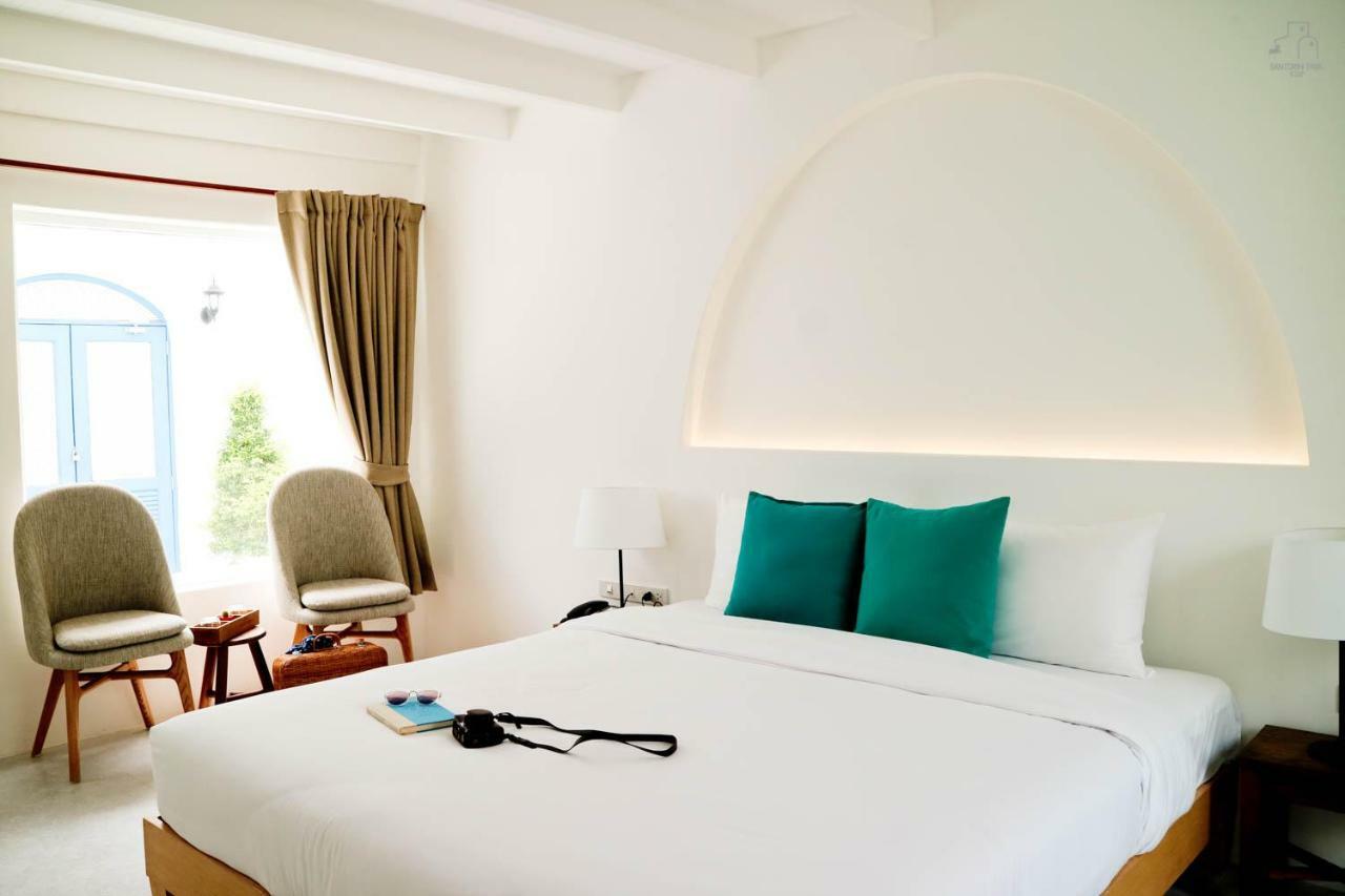 Resort Santorini Park 3*