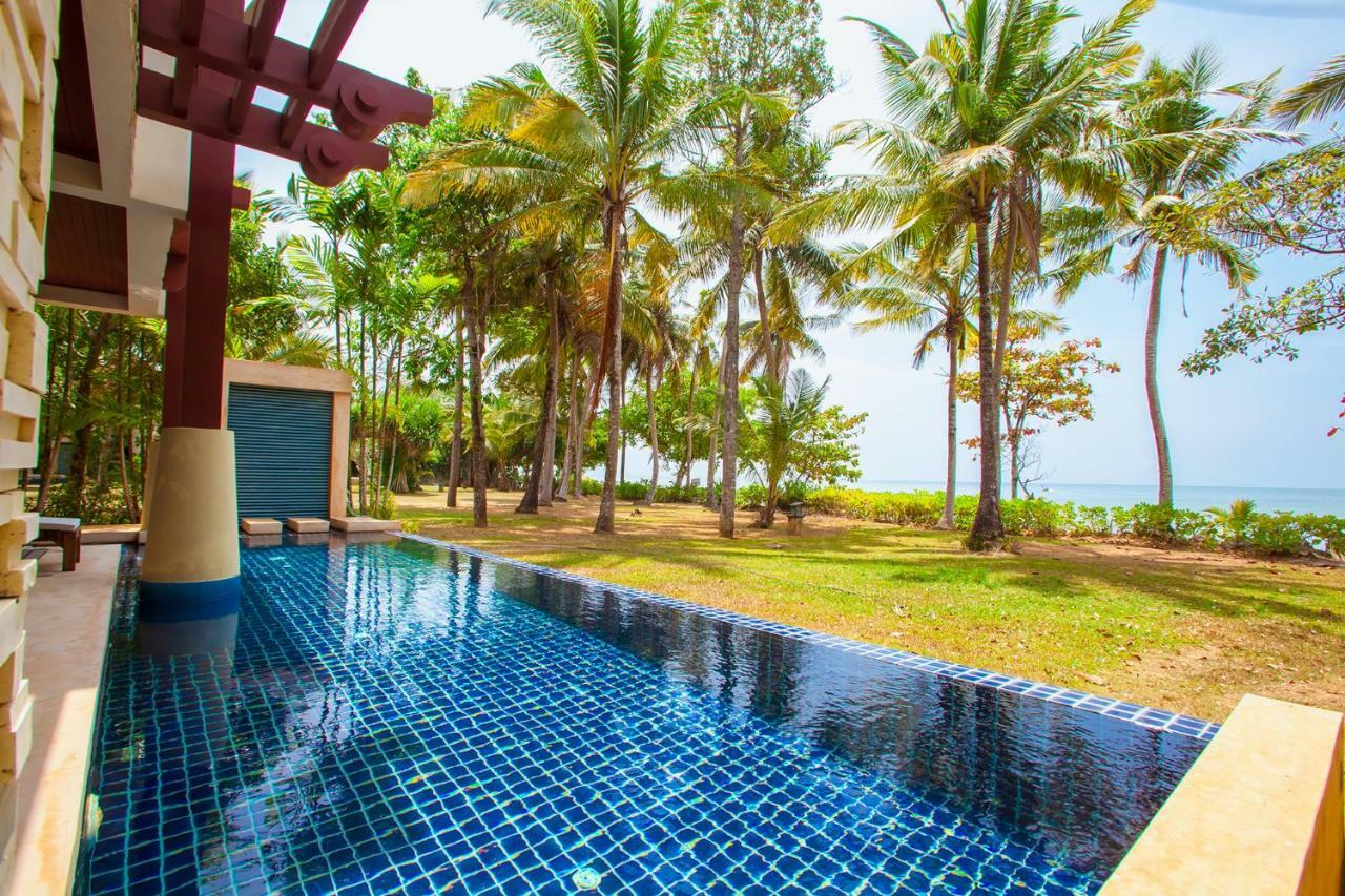 Amatapura 6 *