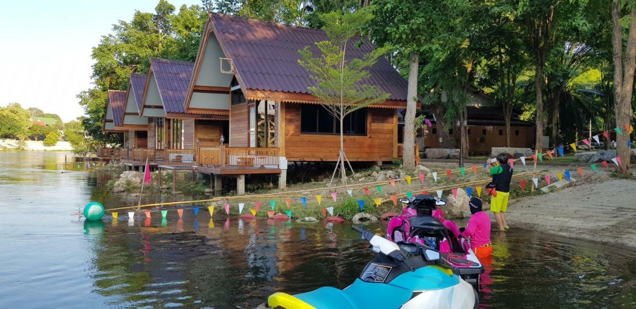 Resort Pechpailin Kanchanaburi