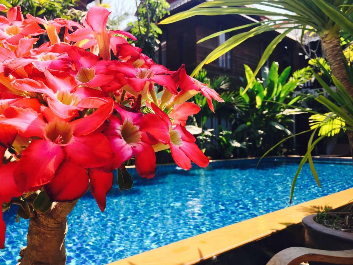 Resort Hongkhao Village