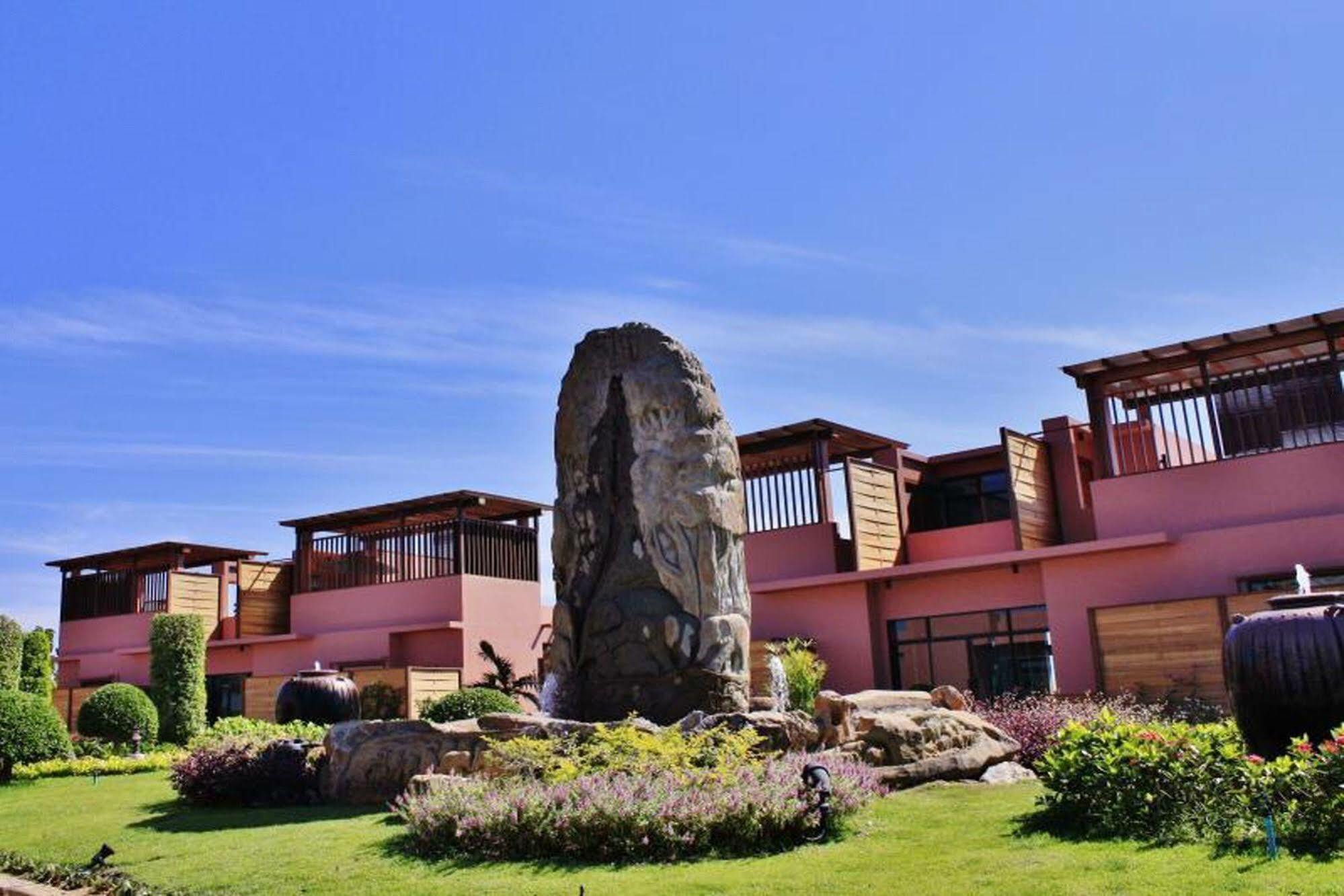 Phukumhom Khao Yai Resort