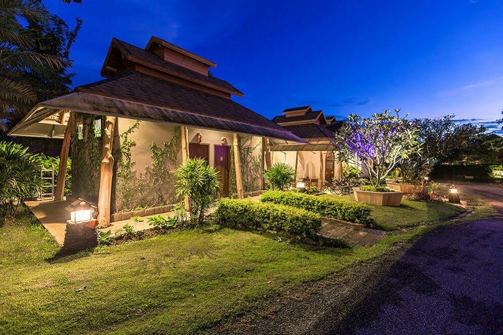 Resort Phukumhom Khao Yai Wangkata