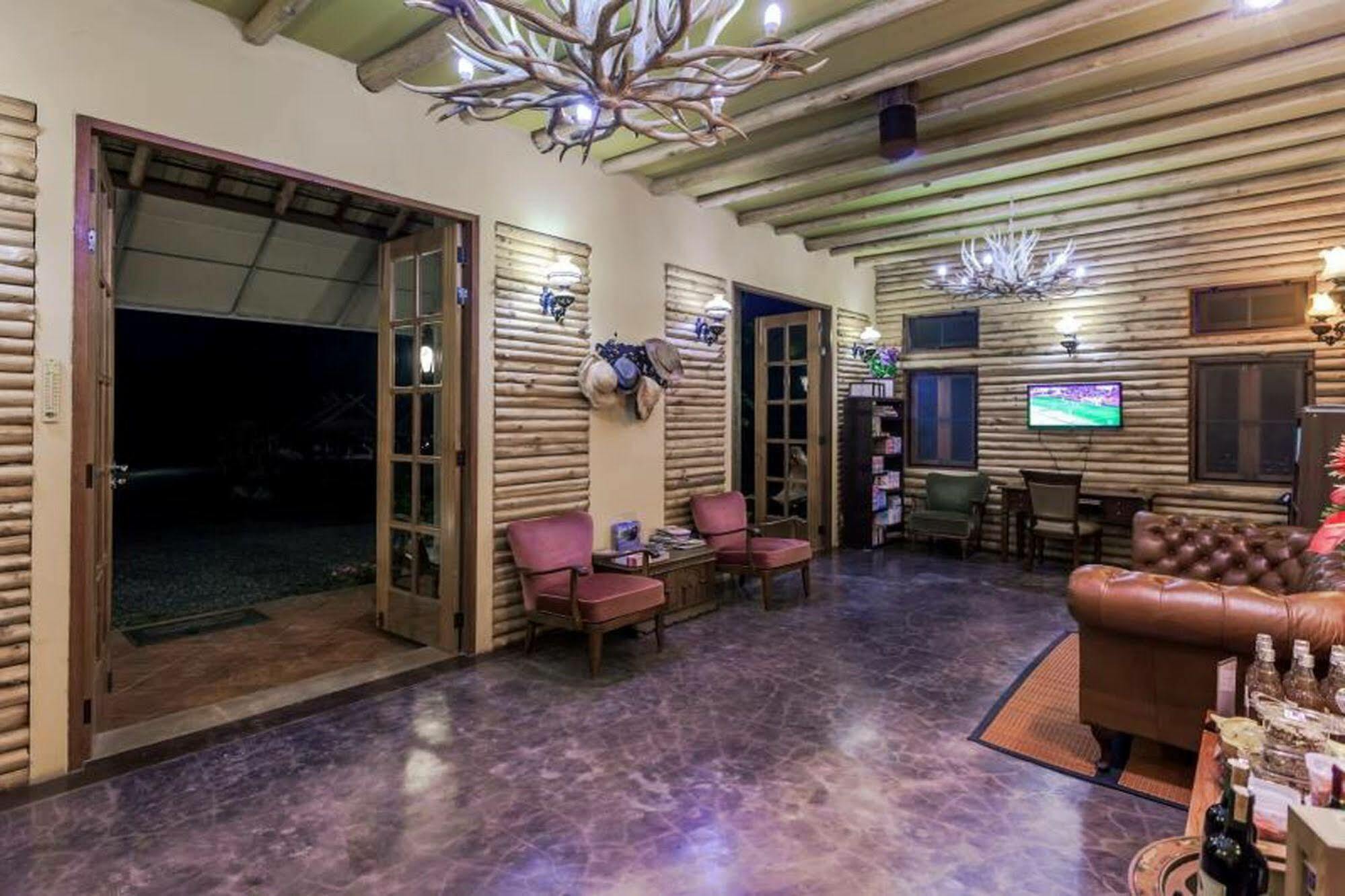 Phukumhom Khao Yai Resort 4*