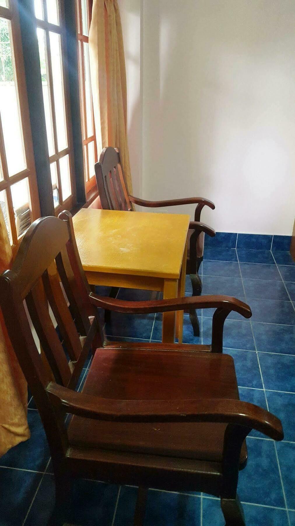 Coconut House Chaweng Hotel 2*