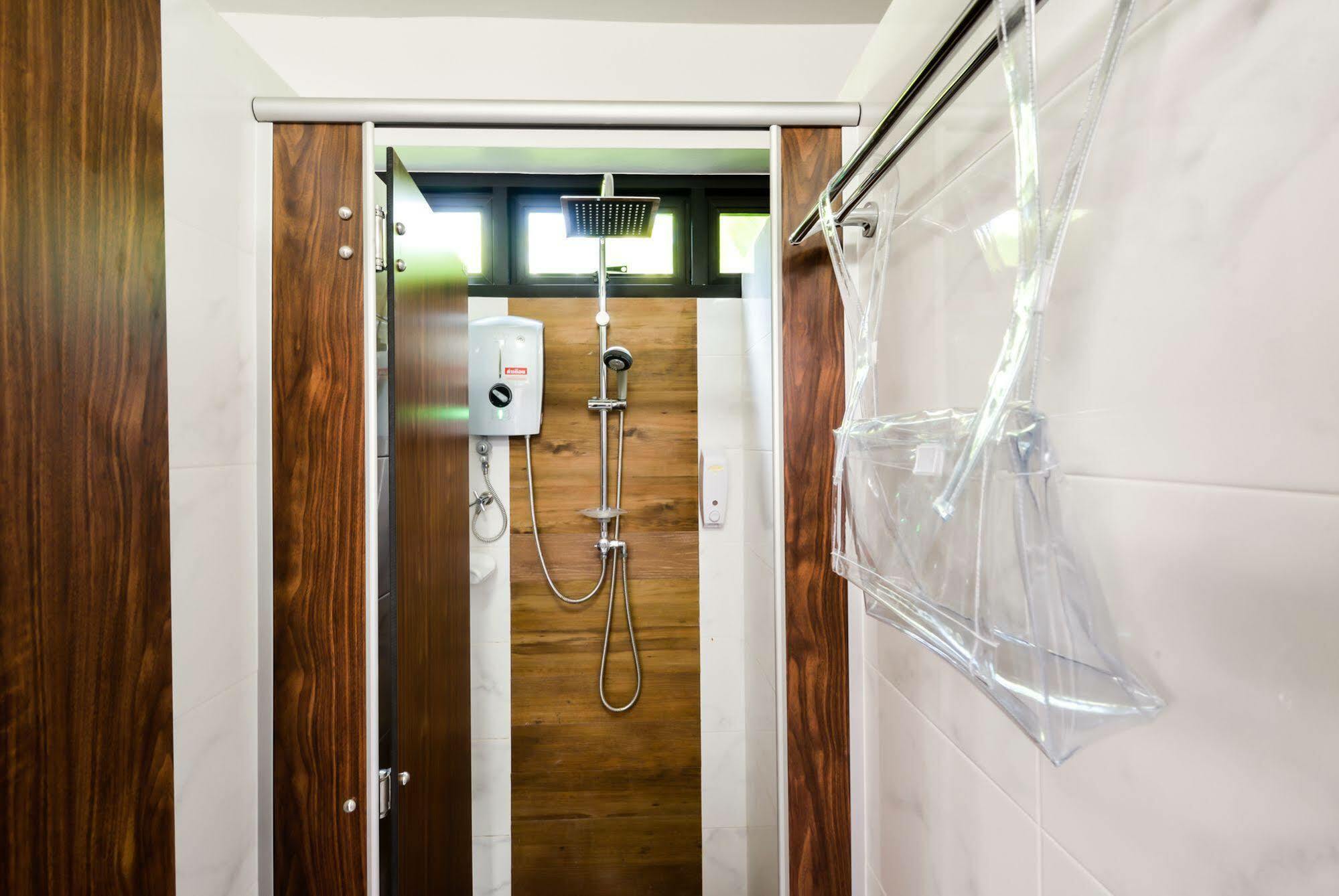 Sirinsamui Boutique Hostel