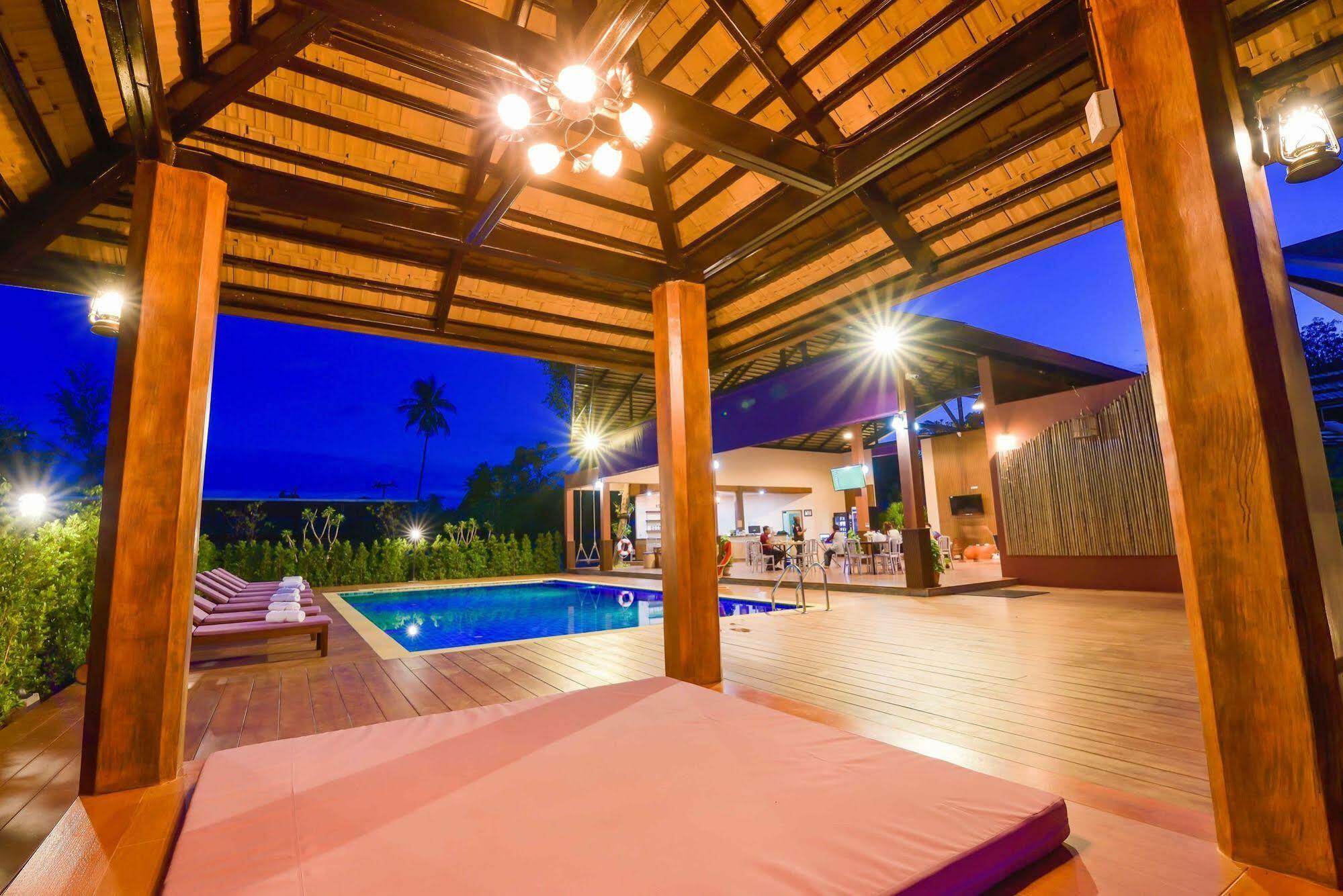 Sirinsamui Boutique * Choeng Mon