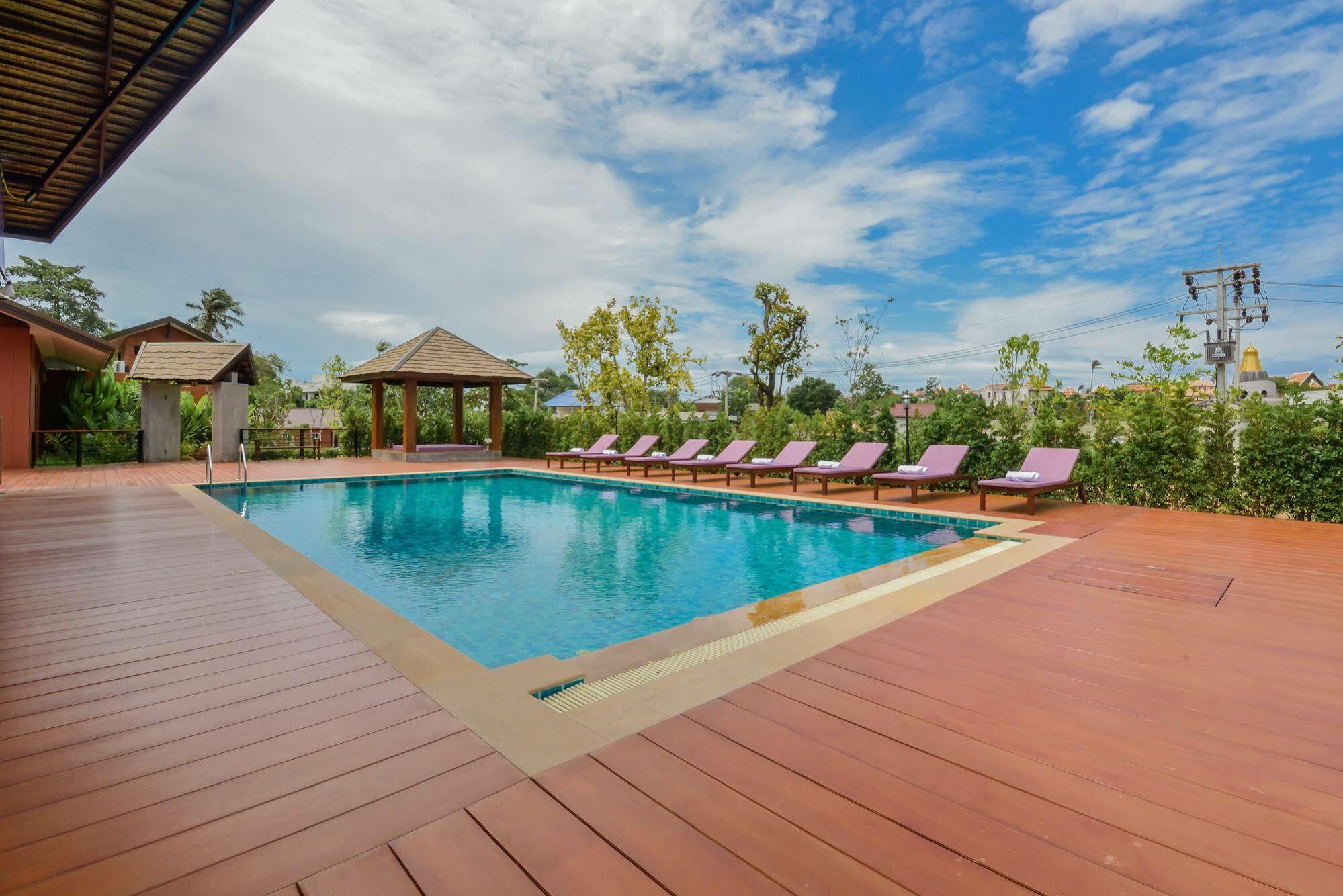 Sirinsamui Boutique Choeng Mon