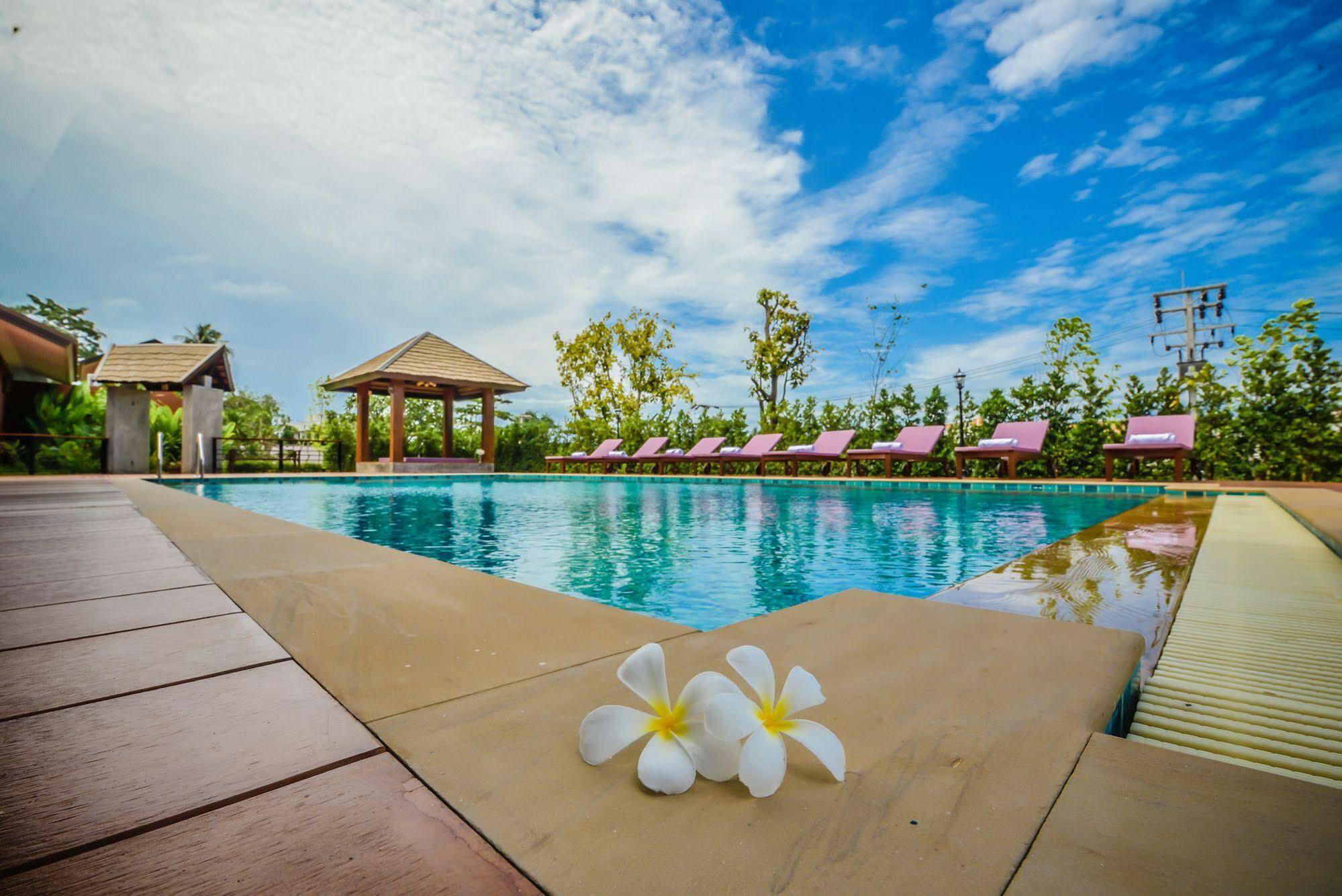 Sirinsamui Boutique *