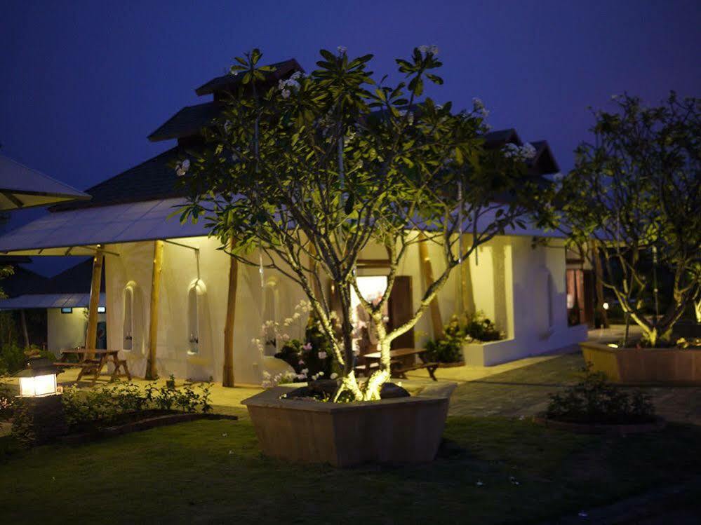 Phukumhom Khao Yai Resort 4*