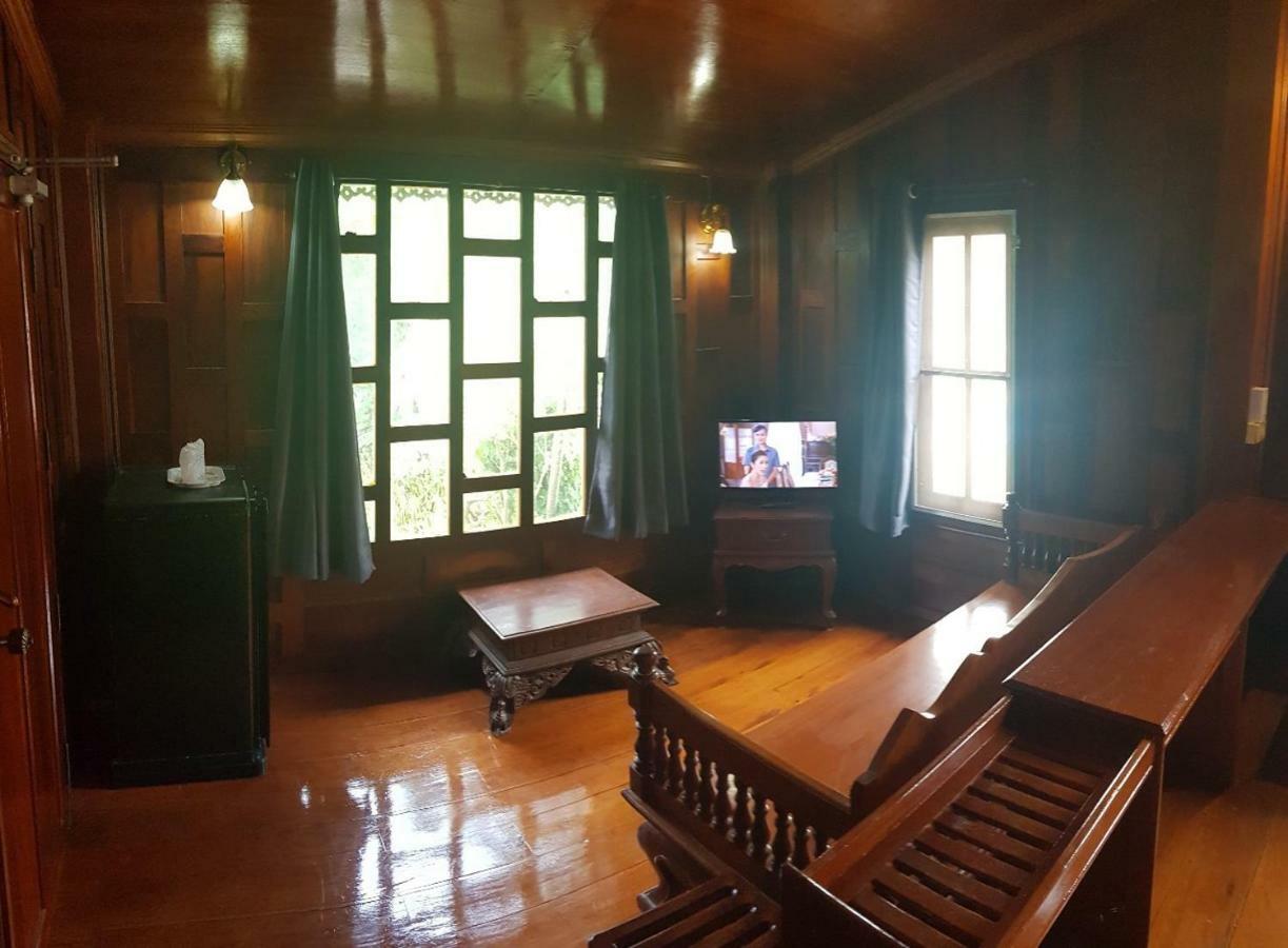 Hotel Hill 3*