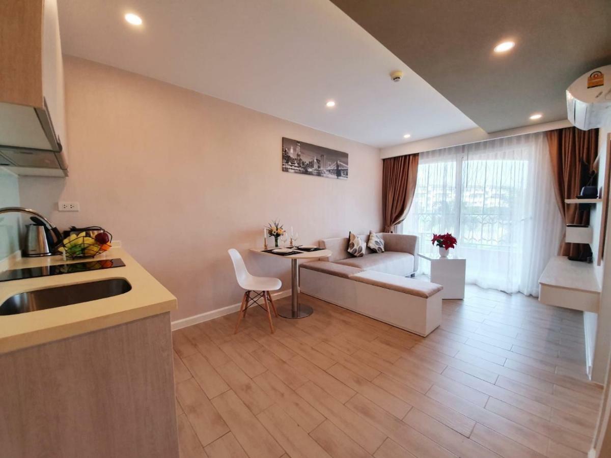 Seven Seas By Pavel Apartment *