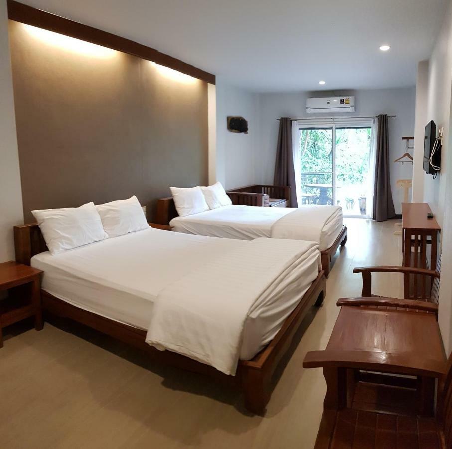 Hill Hotel 3*