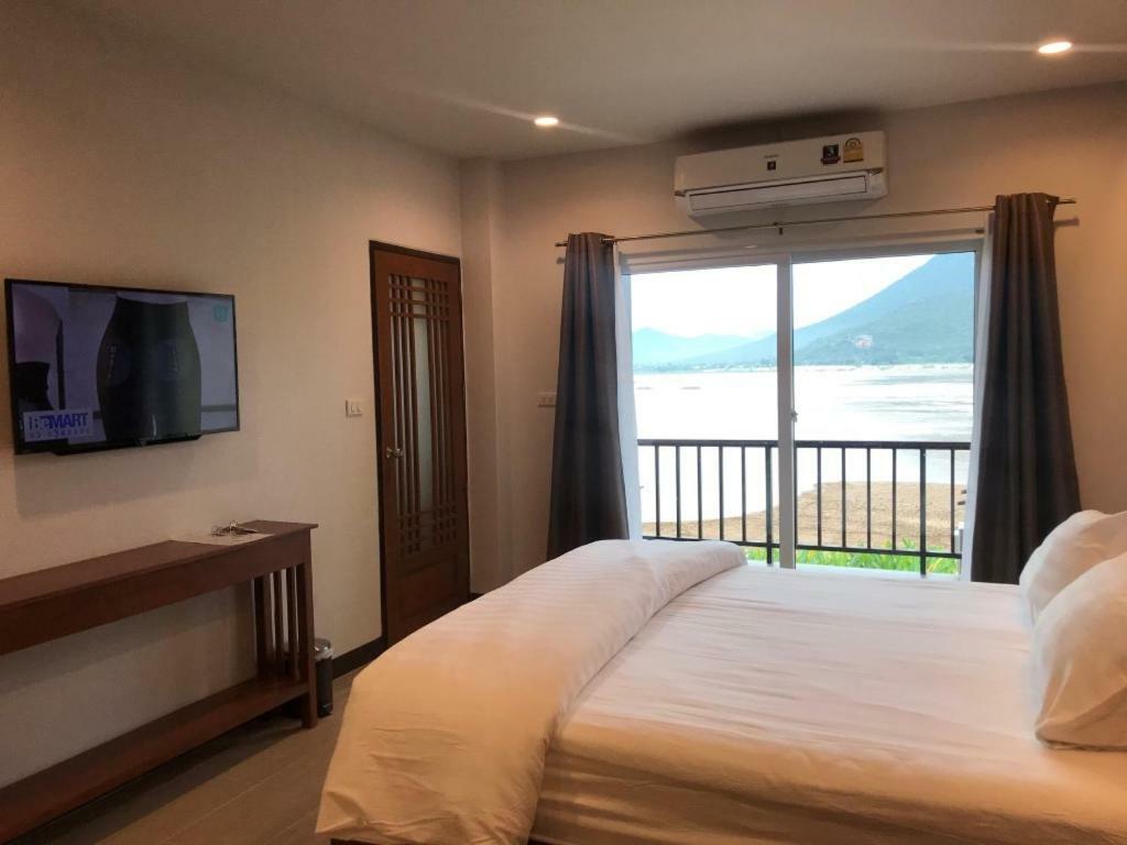 Hill Hotel 3*