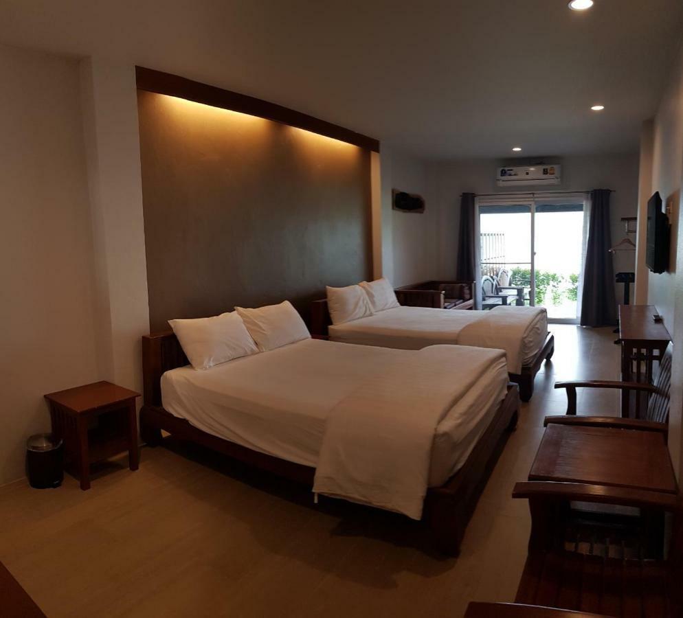Hill 3* Chiang Khan