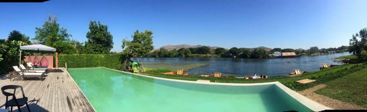 Hotel The Glory River Kwai Kanchanaburi