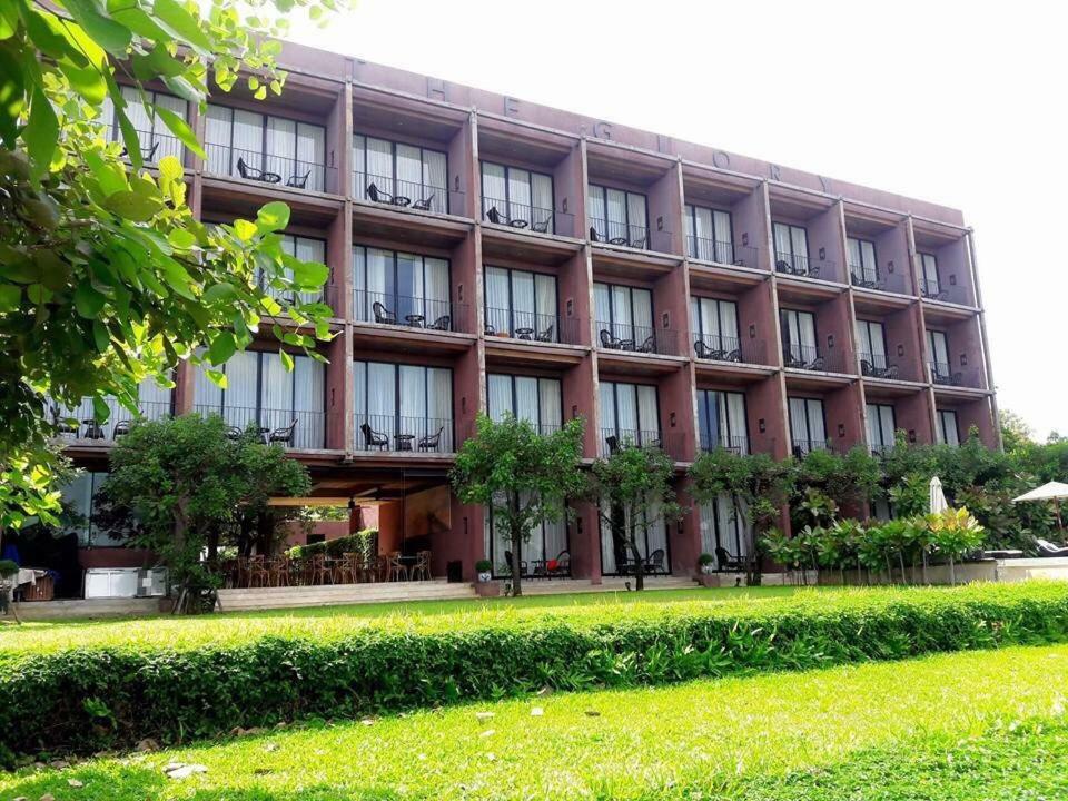 Hotel The Glory River Kwai 4*