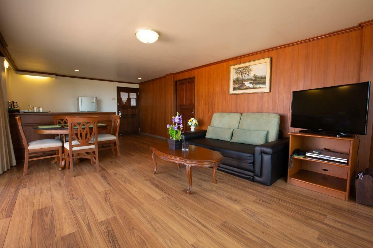 Hotel Sailom - Sha Extra HHQ
