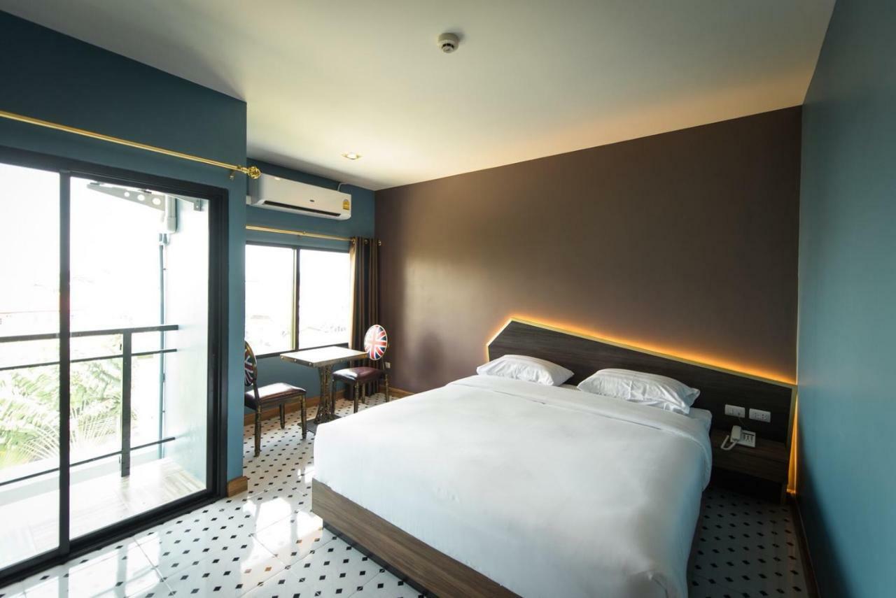 Hotel The Feeling 3*