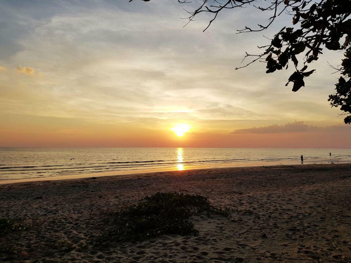 Rayong Condochain By Rainbow * Ban Phe